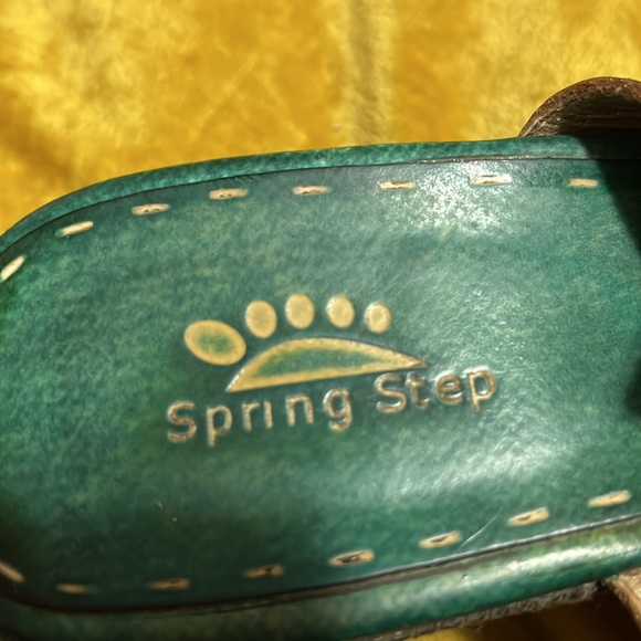 Sandles - Picture 2 of 5